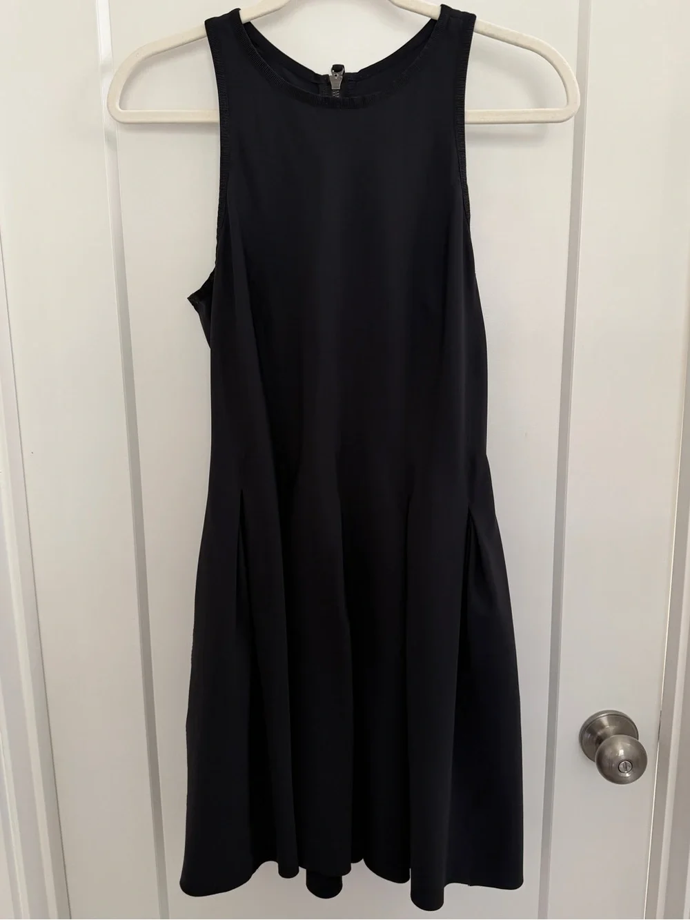 Lululemon Black Sleeveless Pleated Fit & Flare Dress | Size 8